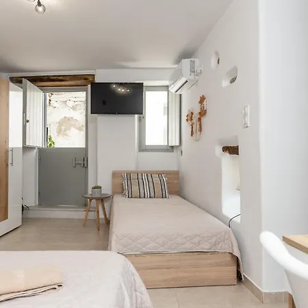 Lithorama * Naxos City