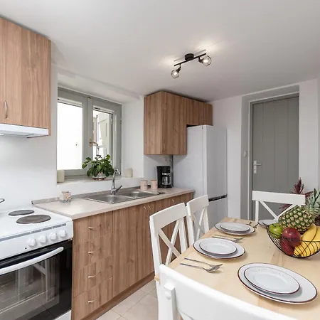 Lithorama * Naxos City