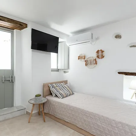 Lithorama Naxos City